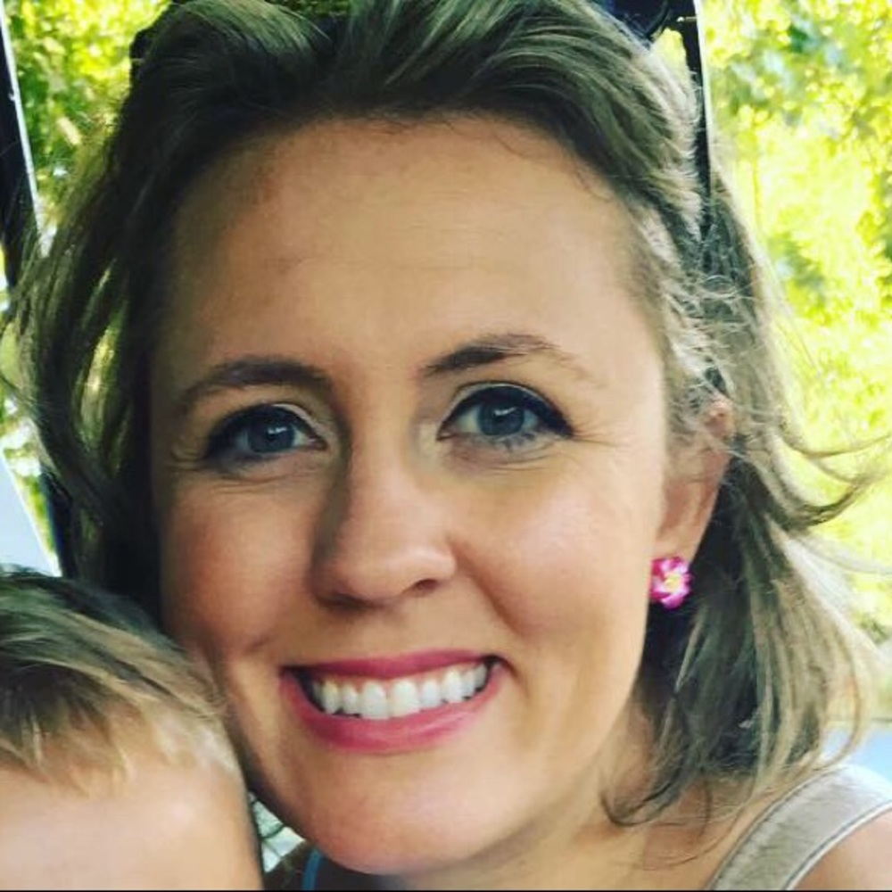 Meet your Posher, Ashley